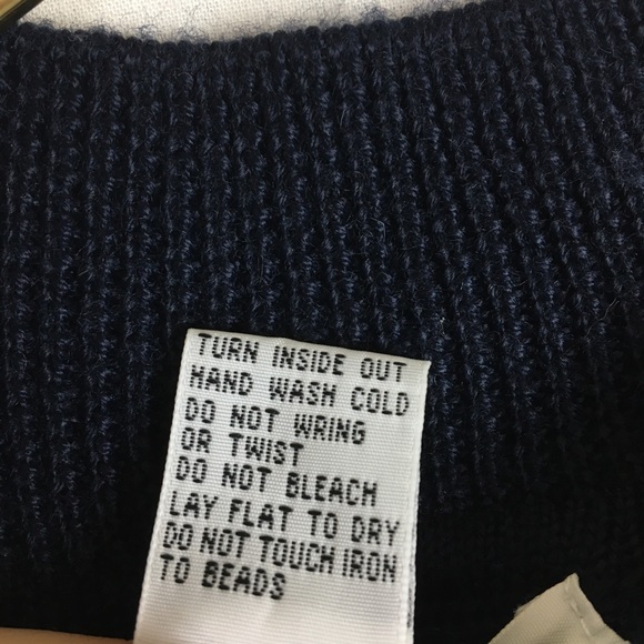 ⭐️2/$20 Alfred Dunner Petite Vintage Embellished Sweater - Picture 6 of 13